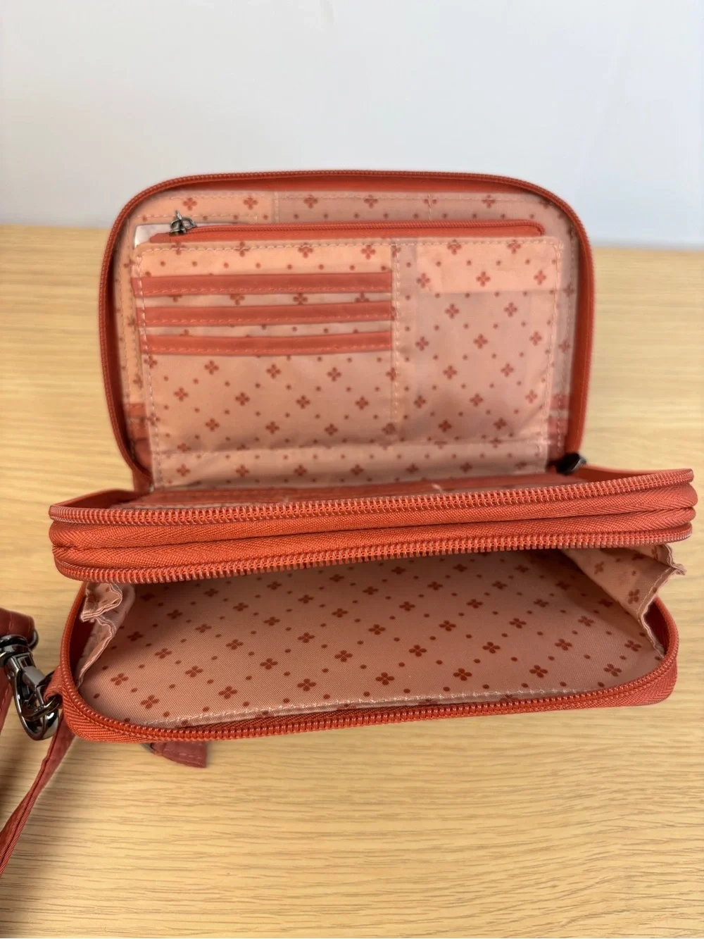 Lug Quickstep Convertible Wallet Crossbody Pink Rose Colorway